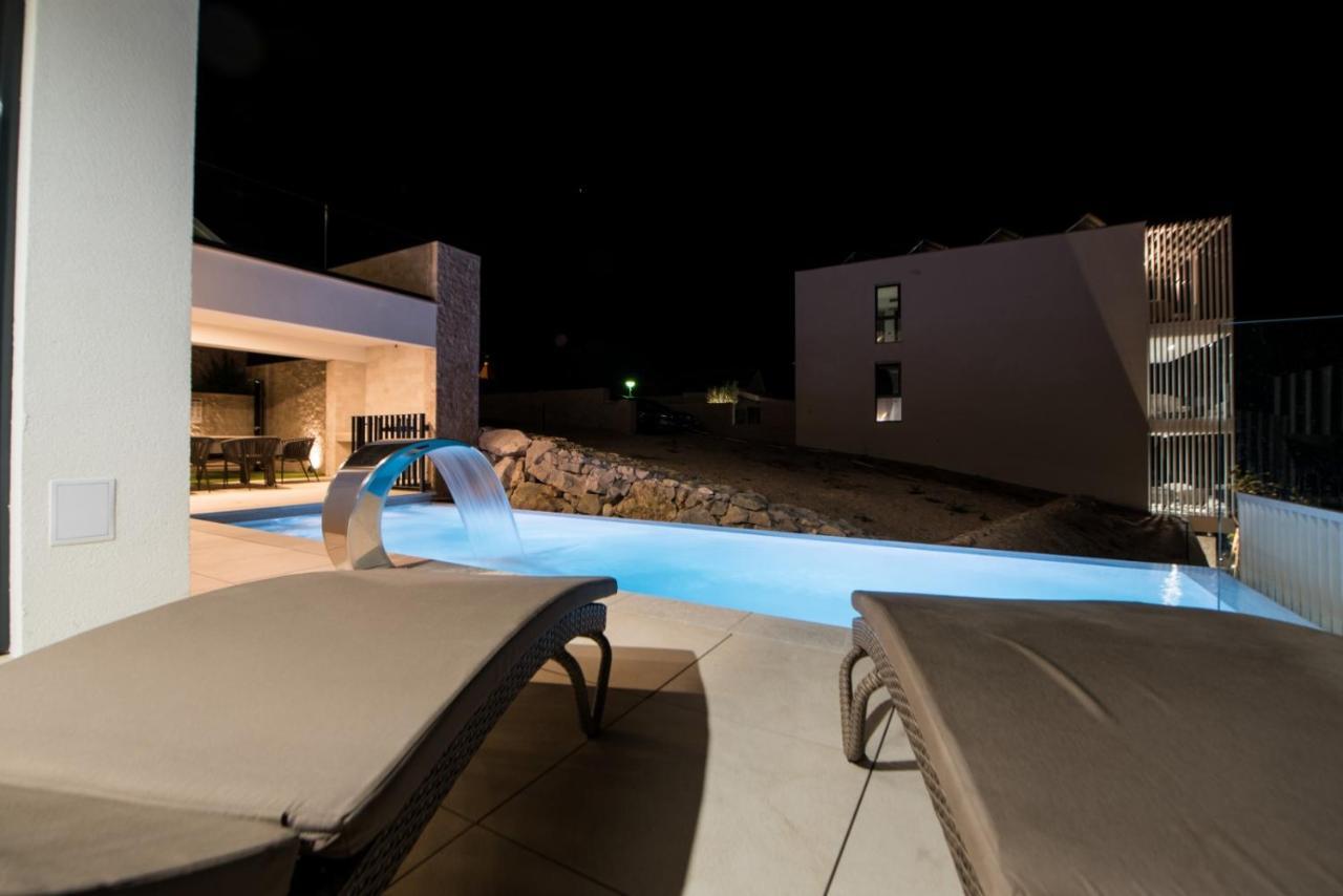 Villa Olea Prestige โพรไมนา ภายนอก รูปภาพ