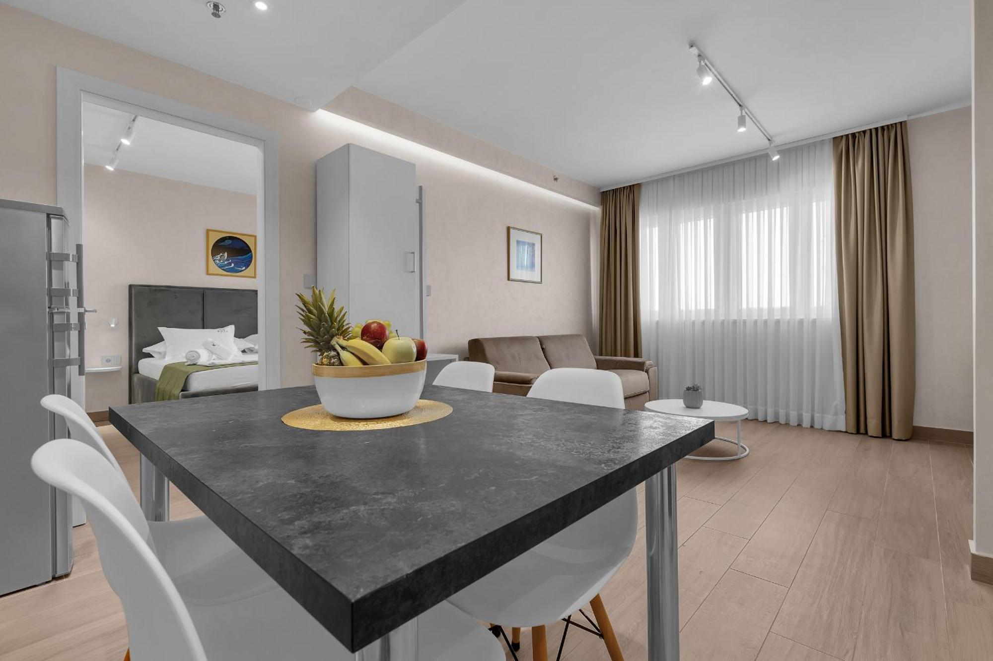 Villa Olea Prestige โพรไมนา ภายนอก รูปภาพ